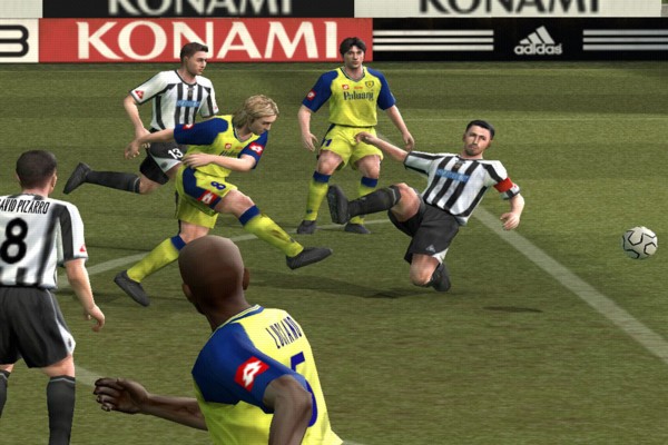 Otaku Gallery  / Videogames / Pro Evolution Soccer / Pes4 / Screen Shots / 015.jpg